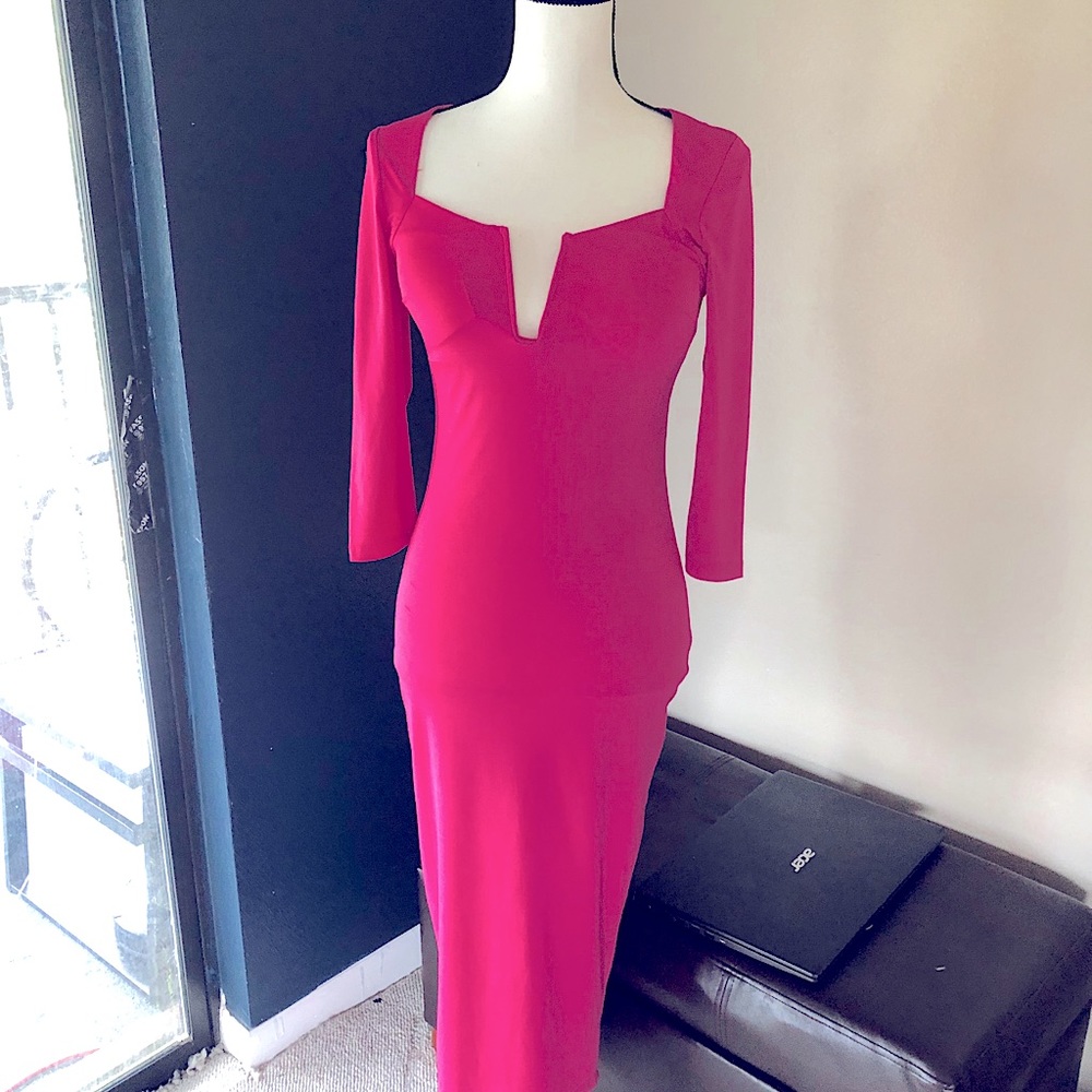 SQUARE NECK LONG SLEEVE MIDI DRESS